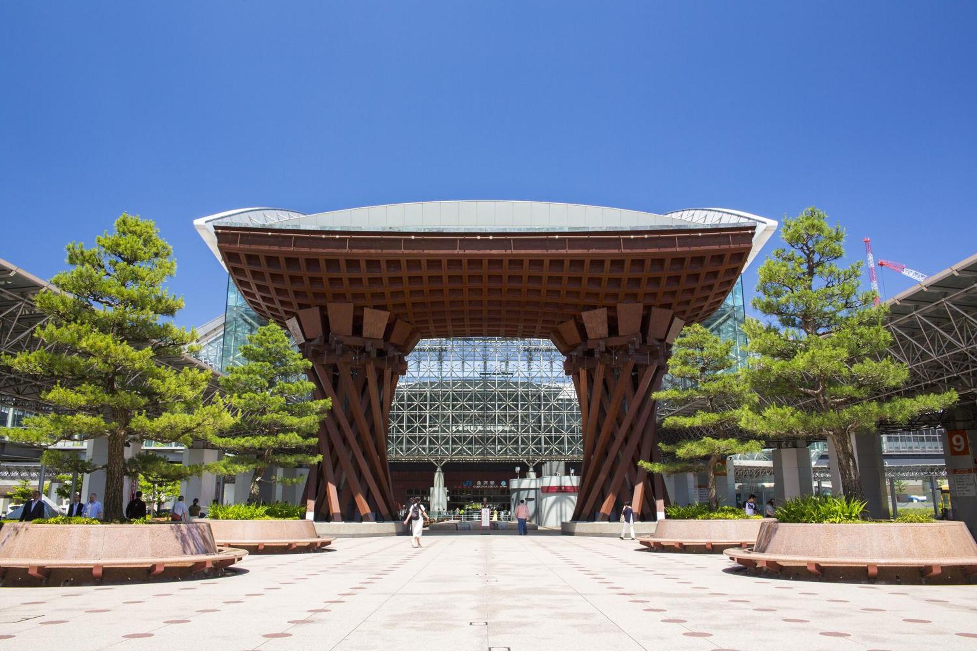 Yuimaru East Aparthotel Kanazawa Bagian luar foto