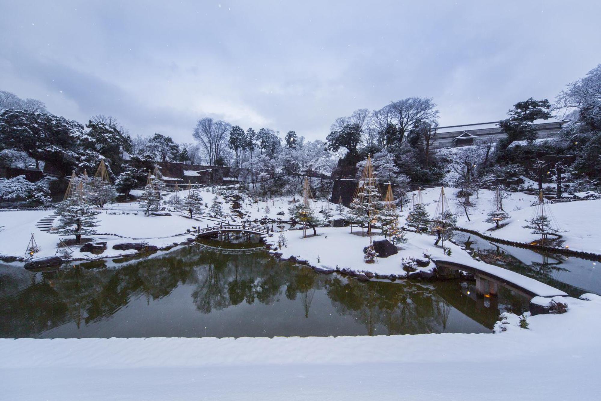 Yuimaru East Aparthotel Kanazawa Bagian luar foto